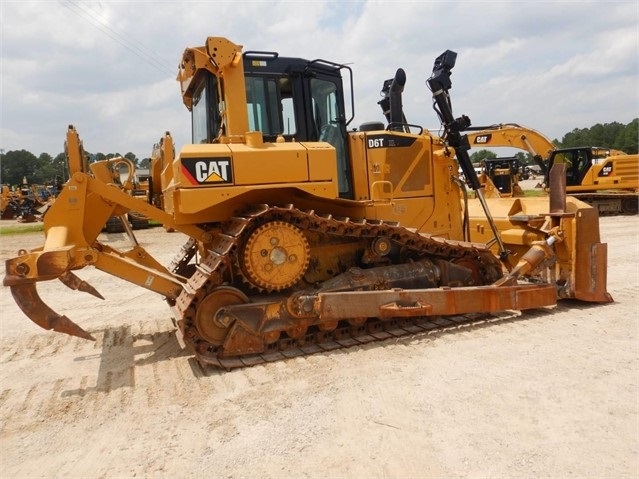 Tractores Sobre Orugas Caterpillar D6T