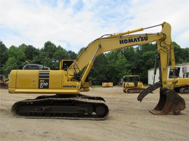 Excavadoras Hidraulicas Komatsu PC210 L de segunda mano Ref.: 1561675828409990 No. 4