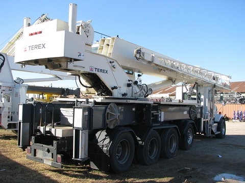 Gruas Terex CROSSOVER 5000 en buenas condiciones Ref.: 1562708222937421 No. 3