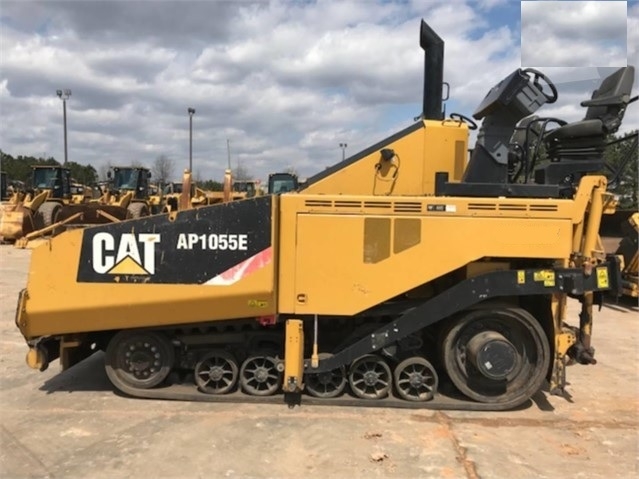 Pavers Caterpillar AP-1055E