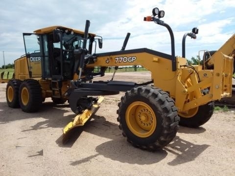 Motoconformadoras Deere 770GP