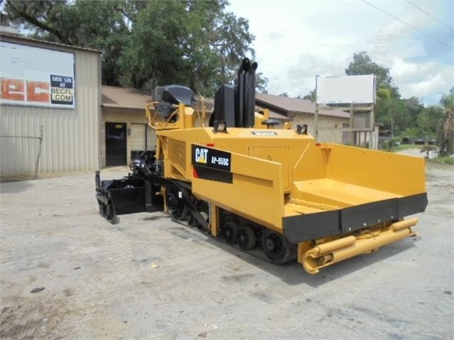 Pavimentadoras Caterpillar AP-655C