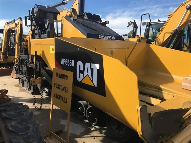 Pavers Caterpillar AP-655D