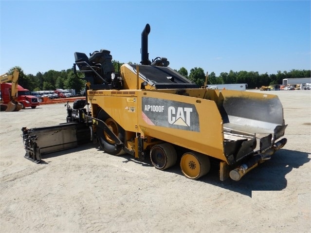 Pavimentadoras Caterpillar AP-1000F de segunda mano en venta Ref.: 1563208635335237 No. 2