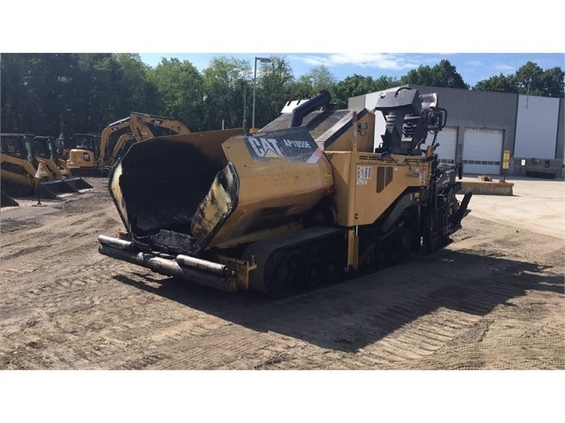 Pavers Caterpillar AP-1055E