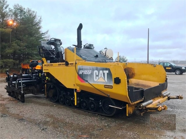 Pavimentadoras Caterpillar AP-1055F