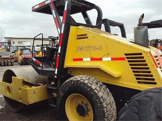 Compactadora Vibratoria Bomag BW177D importada en buenas condicio Ref.: 1564159037321422 No. 2