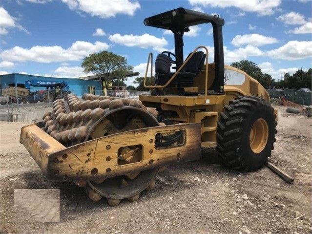 Compactadora Vibratoria Caterpillar CP56 de segunda mano a la ven Ref.: 1565301635402327 No. 3