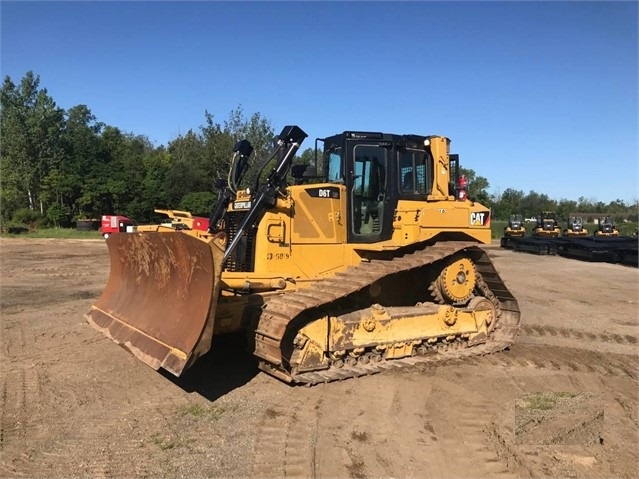 Tractores Sobre Orugas Caterpillar D6T importada de segunda mano Ref.: 1566340529987817 No. 2