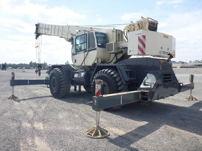 Gruas Terex RT555 en optimas condiciones Ref.: 1566417957939132 No. 2