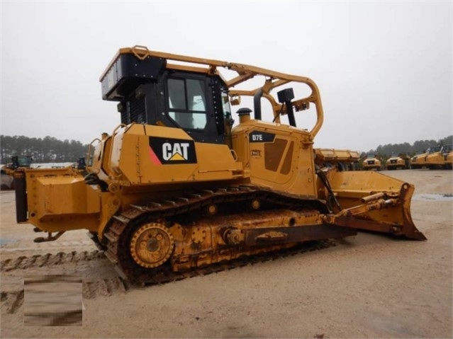 Tractores Sobre Orugas Caterpillar D7E de medio uso en venta Ref.: 1566850192666573 No. 4