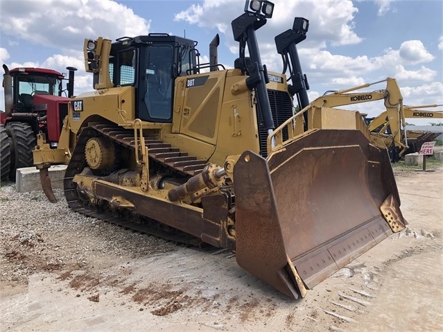 Dozers/tracks Caterpillar D8T