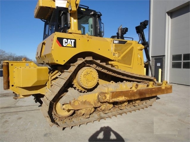 Dozers/tracks Caterpillar D8T