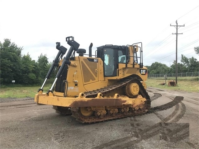 Dozers/tracks Caterpillar D8T