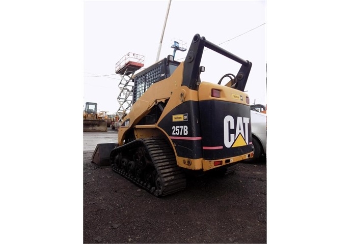 Minicargadores Caterpillar 257B en buenas condiciones Ref.: 1567181197401881 No. 4