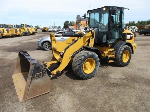 Cargadoras Sobre Ruedas Caterpillar 908