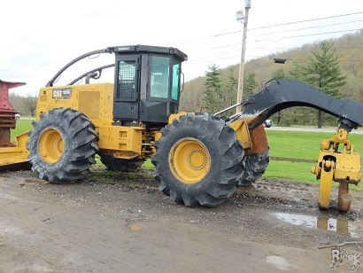 Forestales Maquinas Caterpillar 525D de importacion a la venta Ref.: 1567454595568018 No. 2