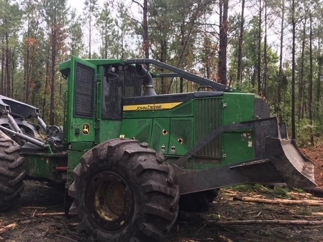 Forest Machines Deere 648L