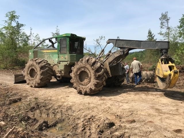 Forestales Maquinas Deere 948L de segunda mano a la venta Ref.: 1567634398623839 No. 2