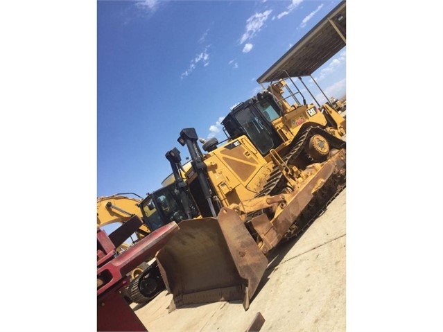 Dozers/tracks Caterpillar D8T