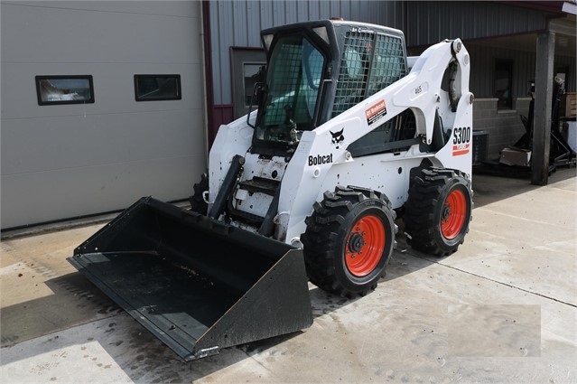 Minicargadores Bobcat S300 de medio uso en venta Ref.: 1567787313091508 No. 2