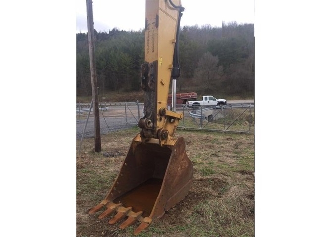 Excavadoras Hidraulicas Caterpillar 320DL seminueva en venta Ref.: 1567876707559829 No. 3