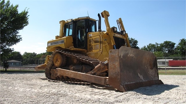 Tractores Sobre Orugas Caterpillar D6R en buenas condiciones Ref.: 1568257658011376 No. 2