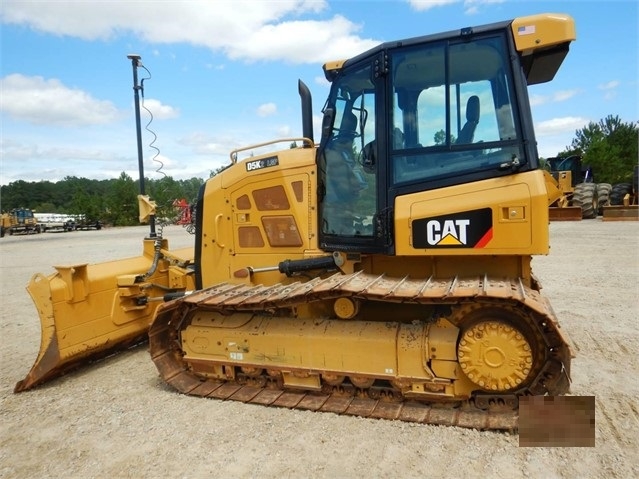 Dozers/tracks Caterpillar D5K