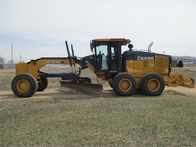 Motor Graders Deere 672G