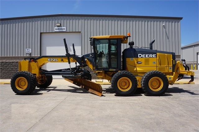 Motor Graders Deere 672G