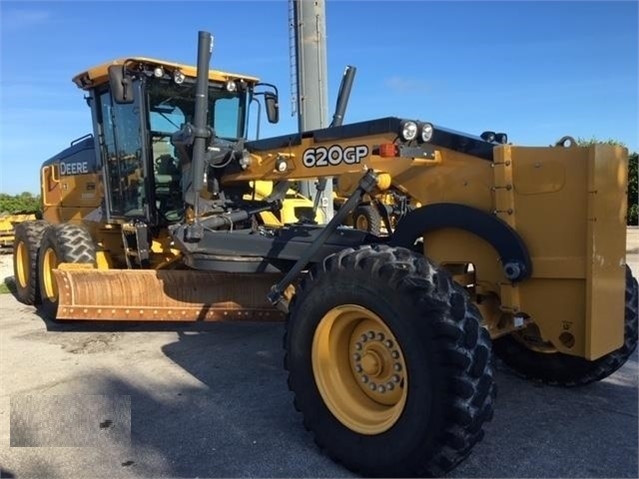 Motoconformadoras Deere 620G usada Ref.: 1568756393232545 No. 2