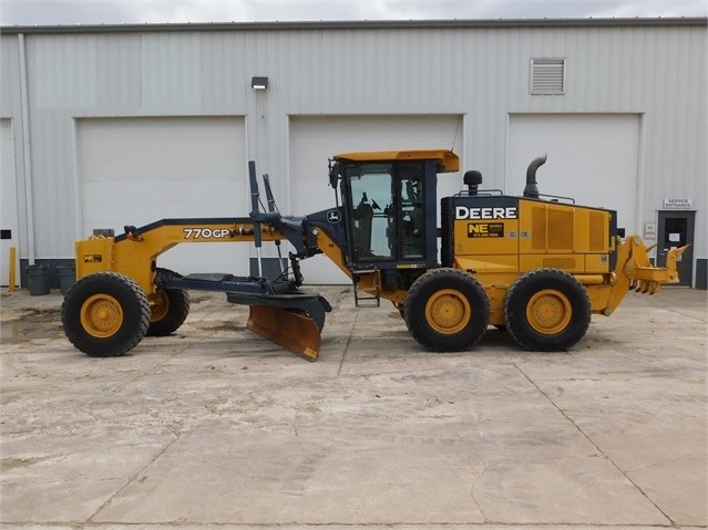 Motoconformadoras Deere 770G