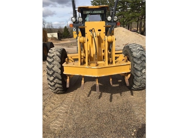 Motoconformadoras Deere 670G de medio uso en venta Ref.: 1568831191384566 No. 3