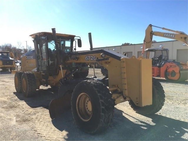 Motoconformadoras Deere 672G