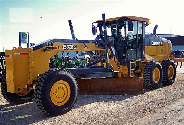 Motor Graders Deere 672G