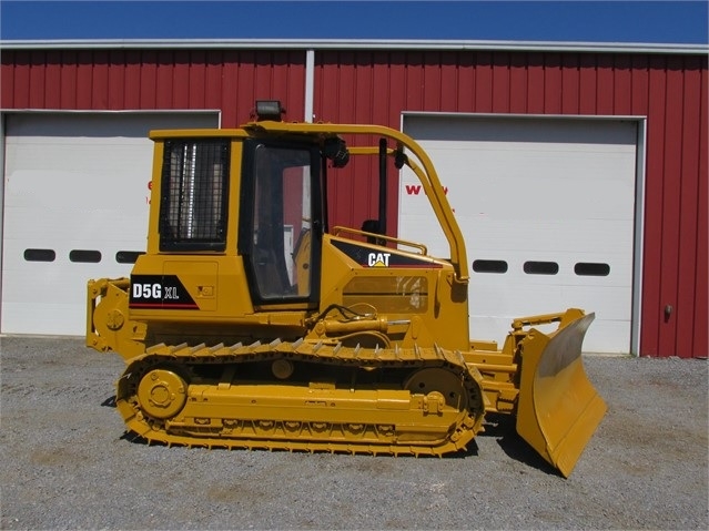 Dozers/tracks Caterpillar D5G