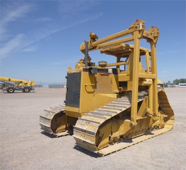 Pipelayer Caterpillar D6T