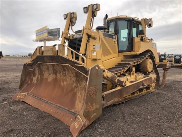 Dozers/tracks Caterpillar D8T