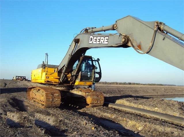 Excavadoras Hidraulicas Deere 330C LC en venta Ref.: 1569869160517568 No. 2