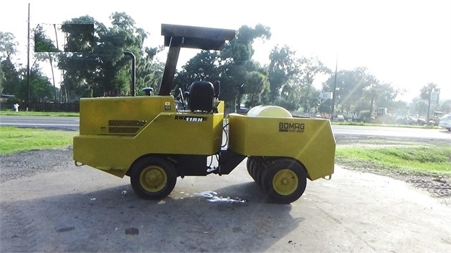 Compactadora Con Llantas Bomag BW11RH en venta Ref.: 1569942656574080 No. 3