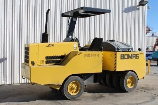 Compactadora Con Llantas Bomag BW11RH usada en buen estado Ref.: 1569946409450595 No. 2