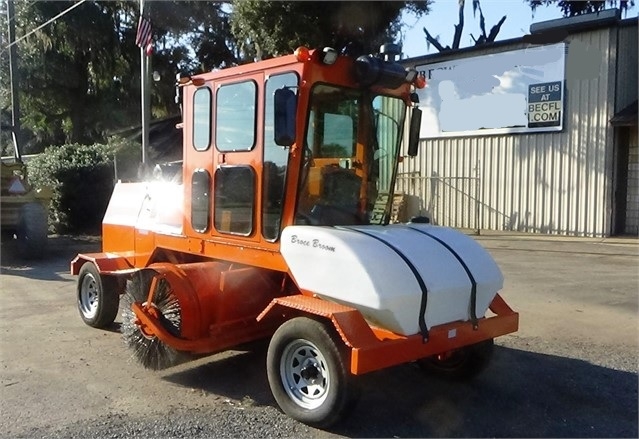 Sweeper Broce CR350