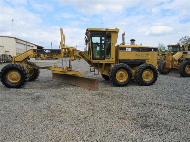 Motoconformadoras Caterpillar 140