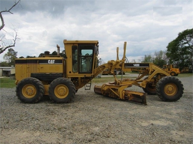 Motoconformadoras Caterpillar 140H de medio uso en venta Ref.: 1570753467853851 No. 4