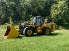 Wheel Loaders Deere 744K