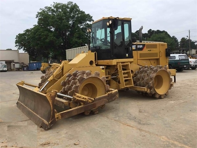 Compactadoras Suelos Y Rellenos Caterpillar 815F