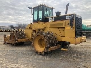 Compactadoras Suelos Y Rellenos Caterpillar 815F seminueva Ref.: 1571360642596172 No. 2