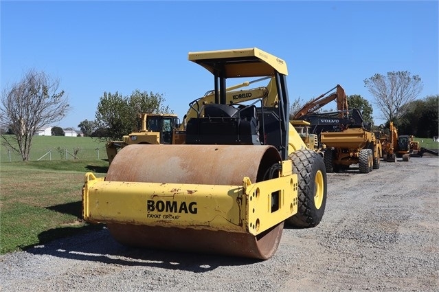 Compactadora Vibratoria Bomag BW211D de importacion a la venta Ref.: 1571674658304810 No. 3