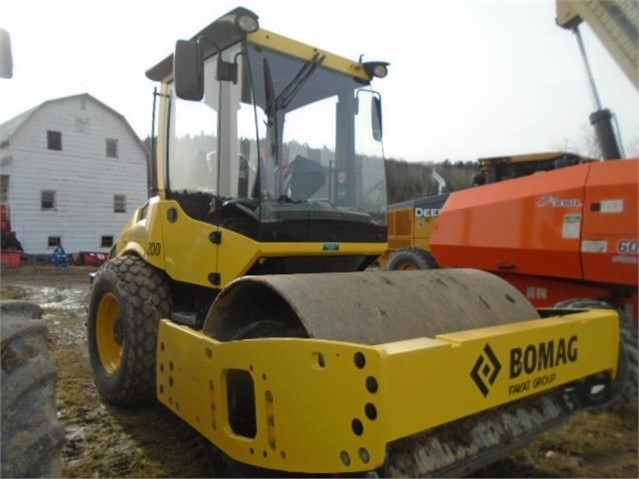 Compactadora Vibratoria Bomag BW177D usada a la venta Ref.: 1571680086454375 No. 2