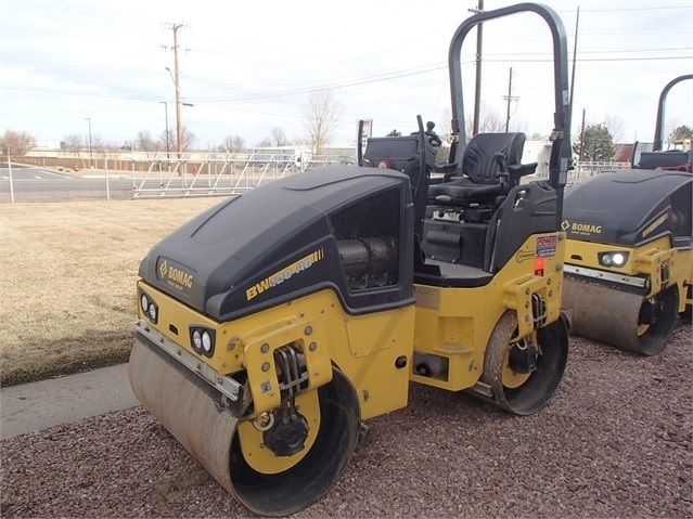 Compactadora Vibratoria Bomag BW120AD